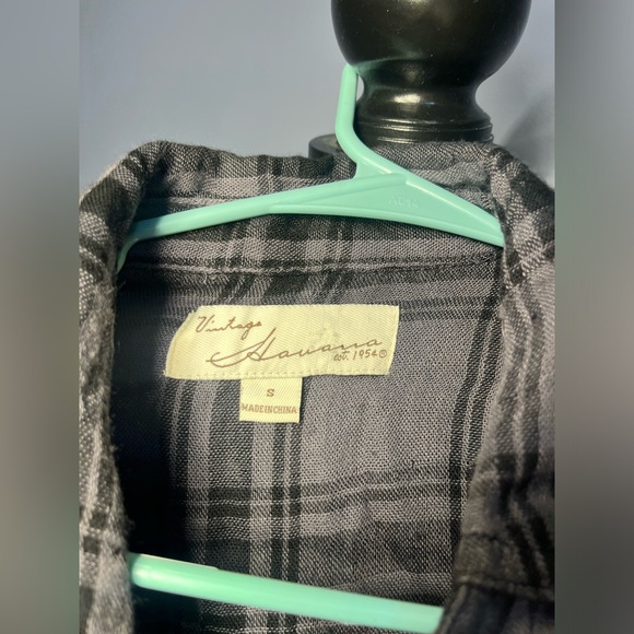 Vintage Havana Flannel Styled Distressed Top - Picture 2 of 8
